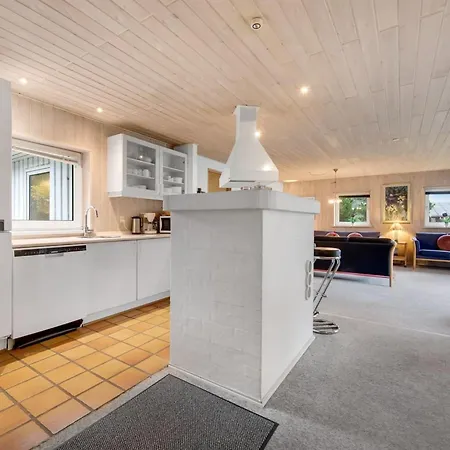 Tuula - 1-1km From The Sea In Western Jutland By Interhome Holiday home
